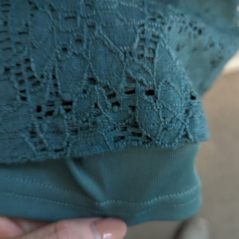 Lace Eyelet Top by Willow & Root - Picture 7 of 8